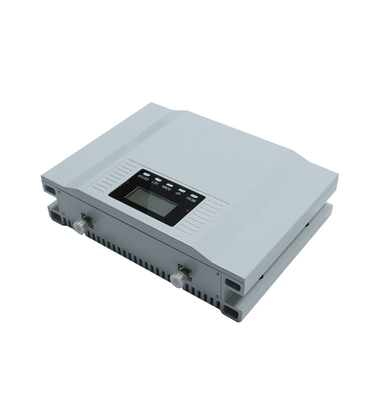 kopen 65dB tribandrepeater Geselecteerde 800MHz 900MHz 2600MHz Versterker online vervaardiging