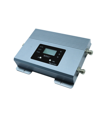 De output in real time toont 20dBm GSM900 LTE 4G 2100MHz Dubbele Band Slim Mobiel Signaal de Hulprepeater van 2G 3G 4G